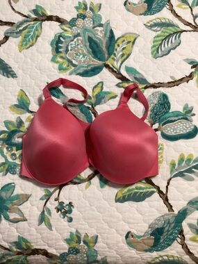 Soma Smooth Molded Bra in Coral Pink
